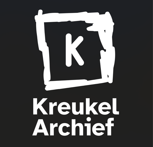 Kreukel Archief logo. Een vetgedrukte letter K staat in het midden van een schetsachtig, imperfect vierkant. Eronder staat de tekst 'Kreukel Archief'.